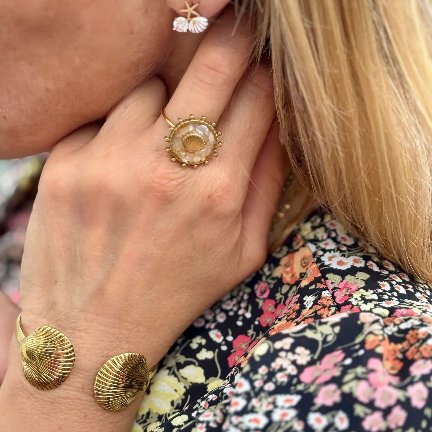 18ct Gold Plated Adjustable Sea Shell Bangle