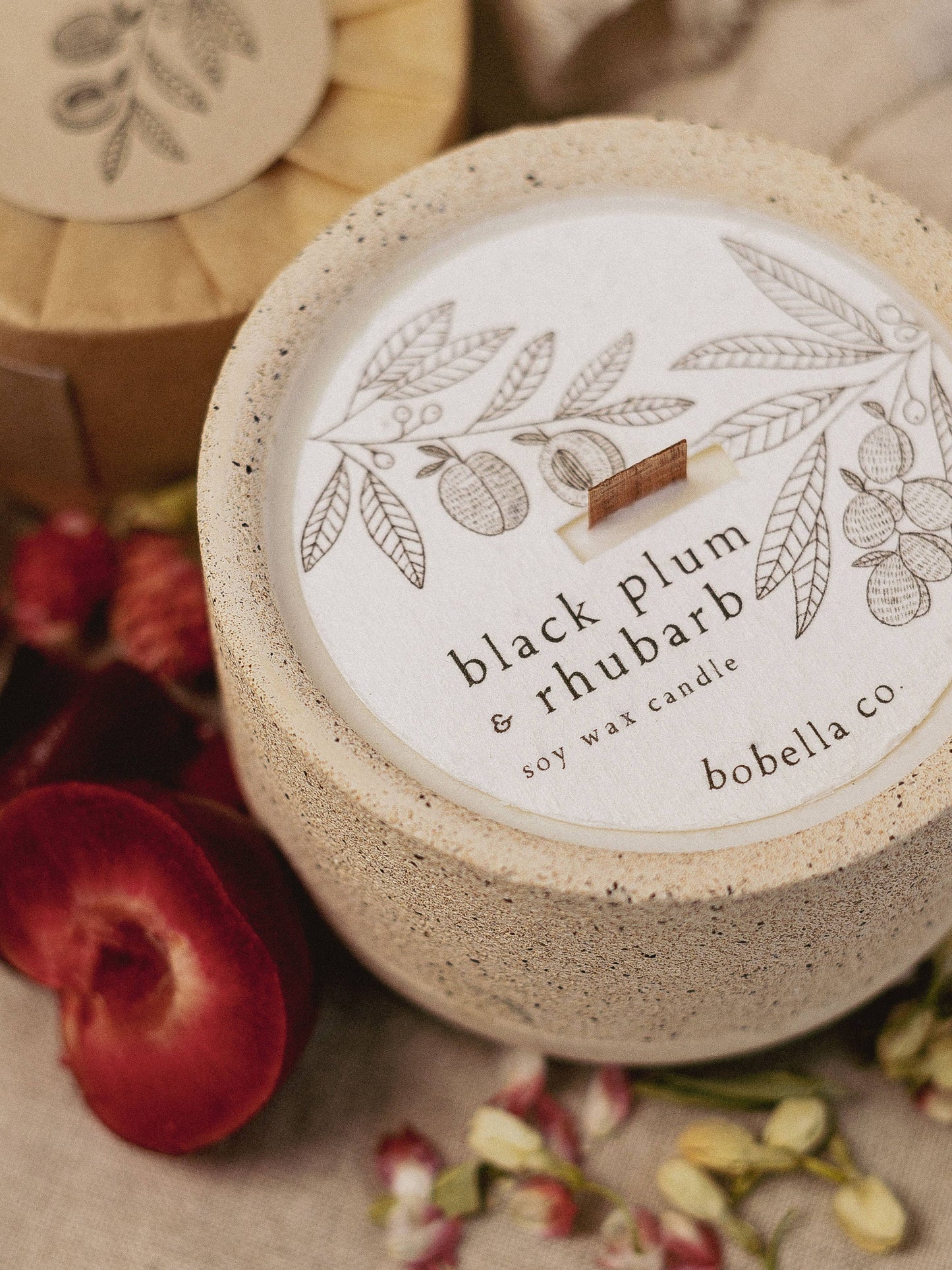 Stoneware Soy Wax Candle with Wooden Wick