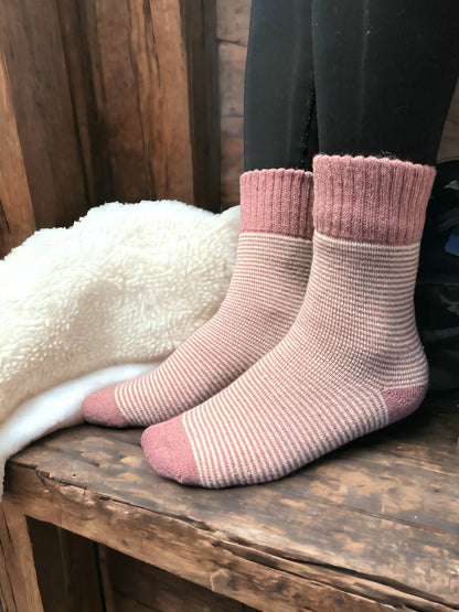 Sleek Stripe Ribbed Pink Socks SL141