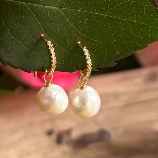 14ct Gold Plated Pearl Vintage Style Earrings
