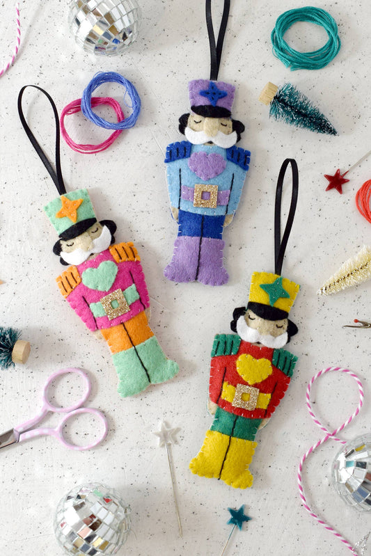 'Rainbow Nutcrackers' Felt Decoration Kit